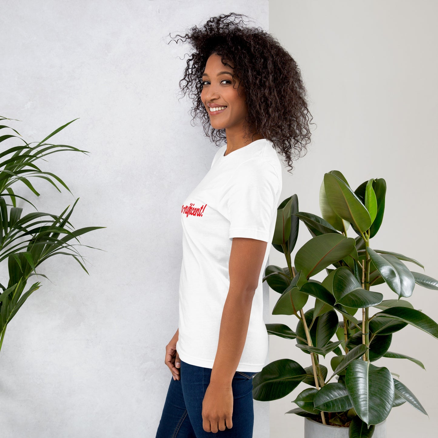 Mom-nificent White/Red T-Shirt