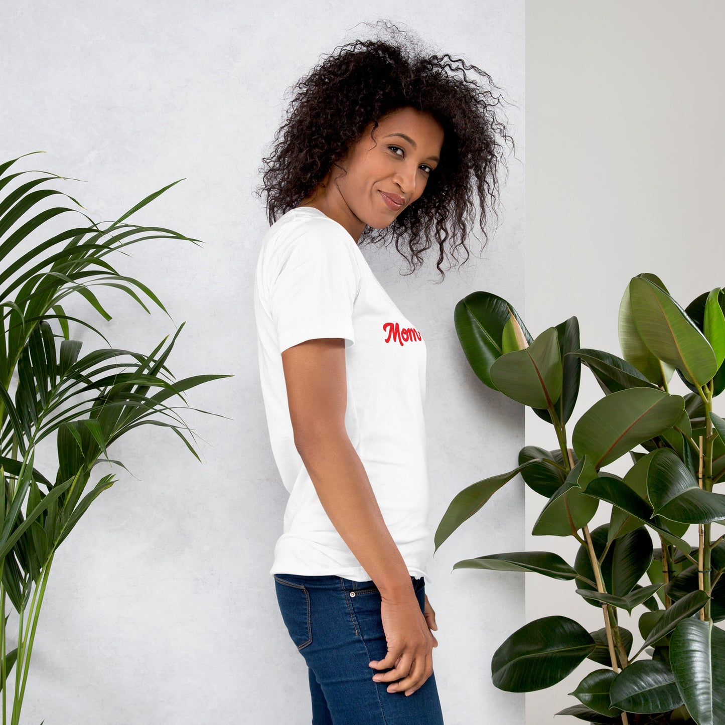 Mom-nificent White/Red T-Shirt